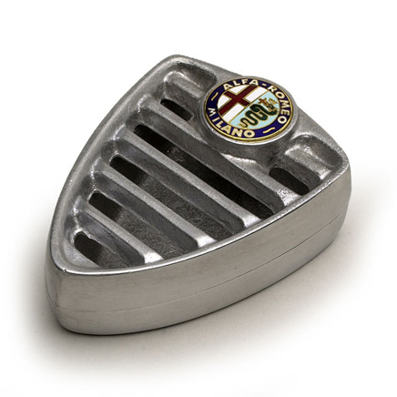 Alfa Romeoグリル灰皿 七宝