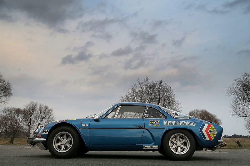 新旧のAlpine A110が共演