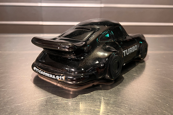 アンティーク品のご紹介 - Porsche貯金箱 -