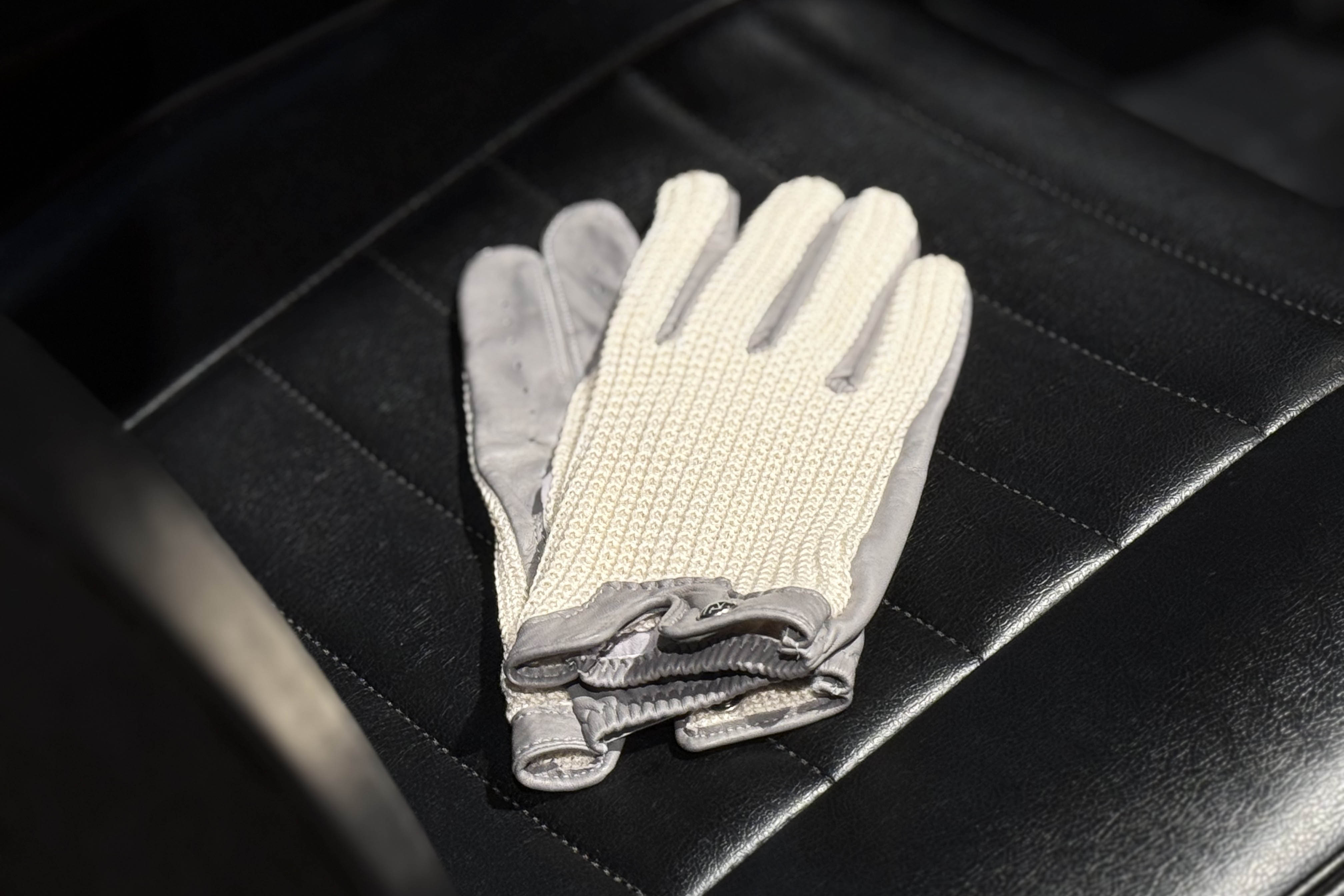 Tシャツ & New Driving Gloves