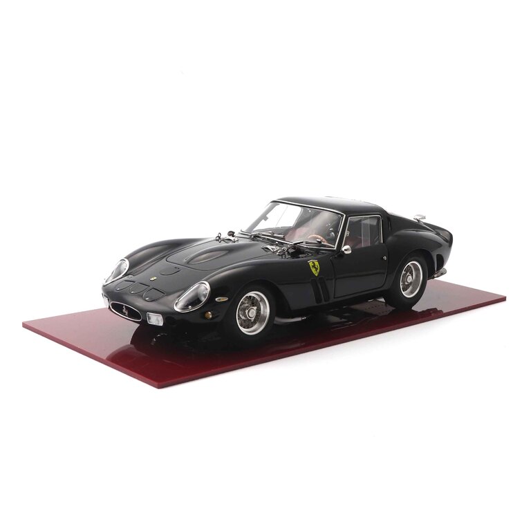 CMC 1/18 Ferrari 250GTOイメージ0