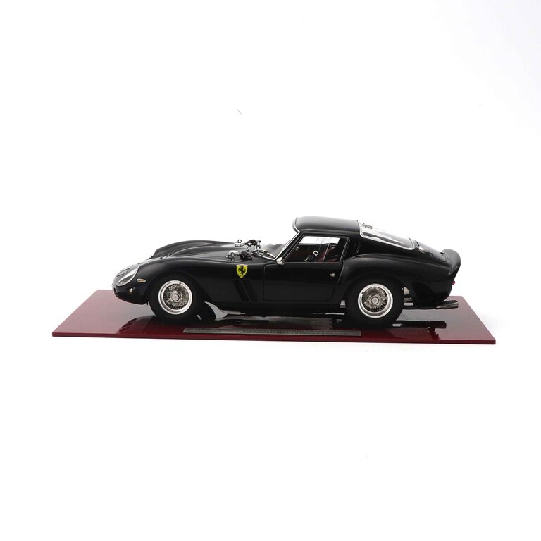 CMC 1/18 Ferrari 250GTOイメージ4
