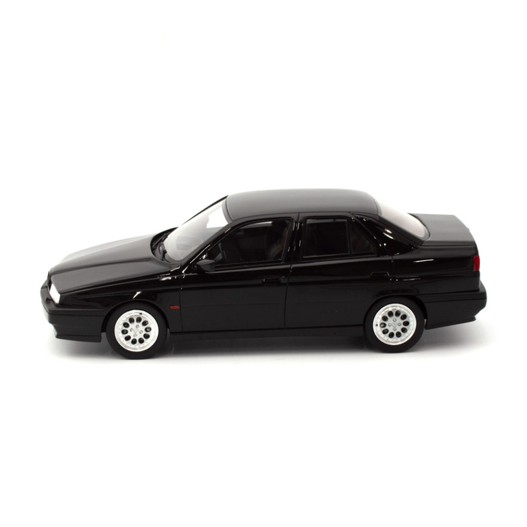 1/18 Alfa Romeo 155 2.0L Turbo 16V Q4 1992イメージ2