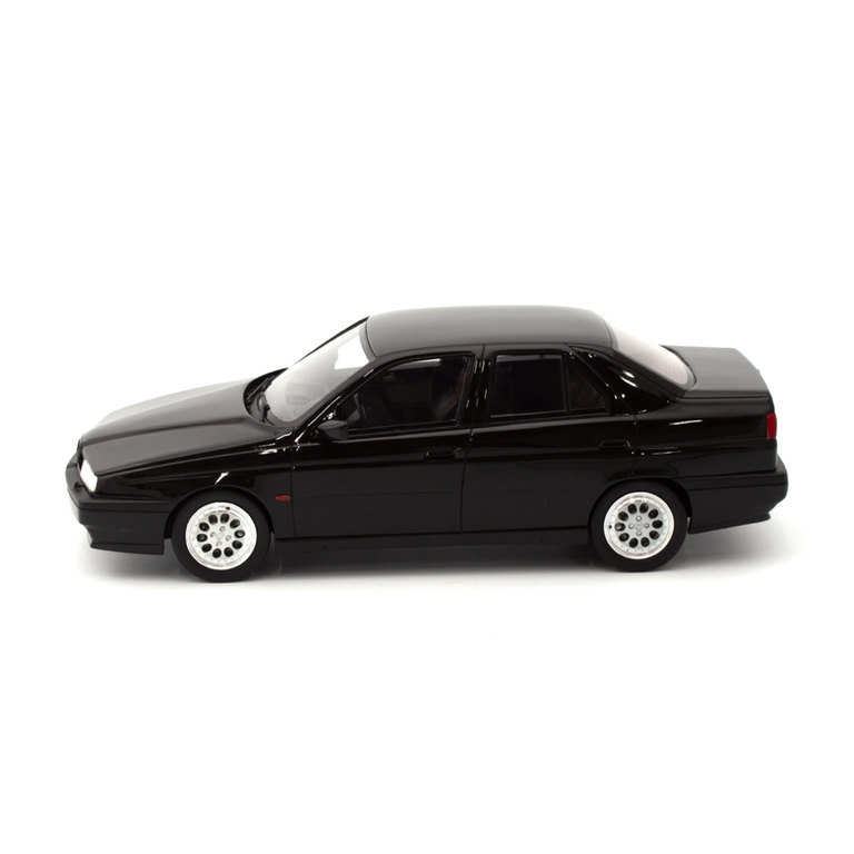 1/18 Alfa Romeo 155 2.0L Turbo 16V Q4 1992イメージ2
