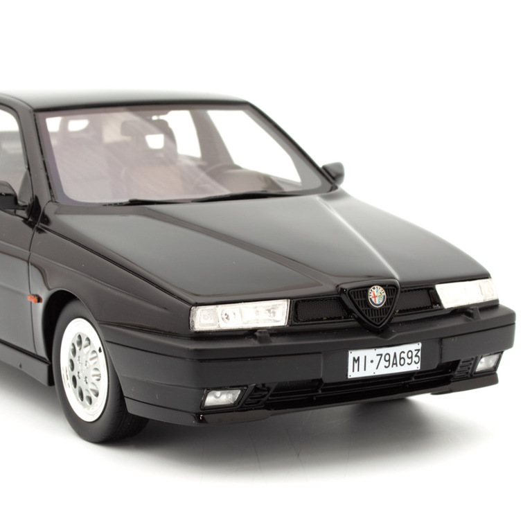 1/18 Alfa Romeo 155 2.0L Turbo 16V Q4 1992イメージ4
