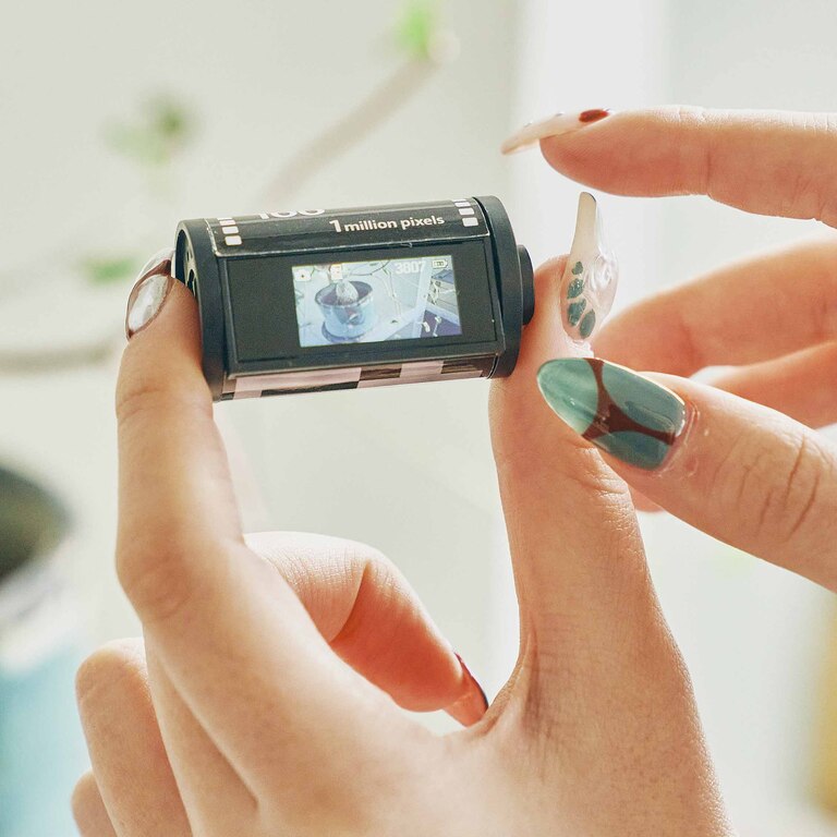 フィルム型デジタルカメラ White×Orangeイメージ4