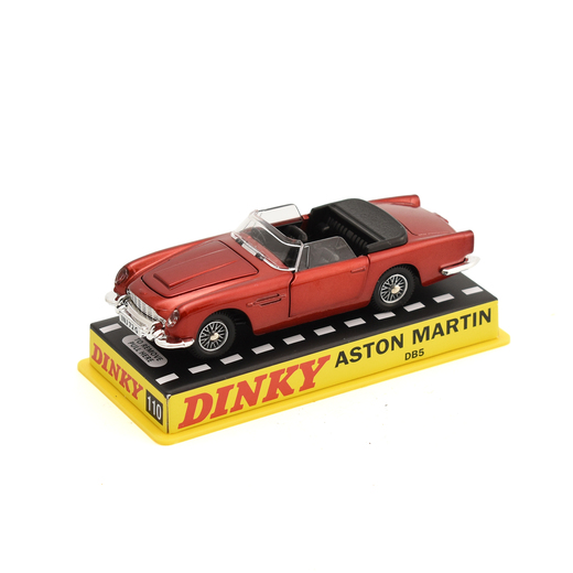 ASTON MARTIN DB5
