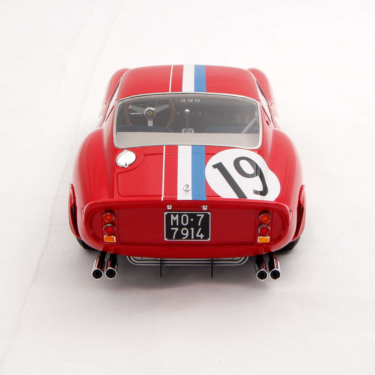 1/18 FERRARI 250 GTO LE MANS 24h 1962［取り寄せ品］イメージ3