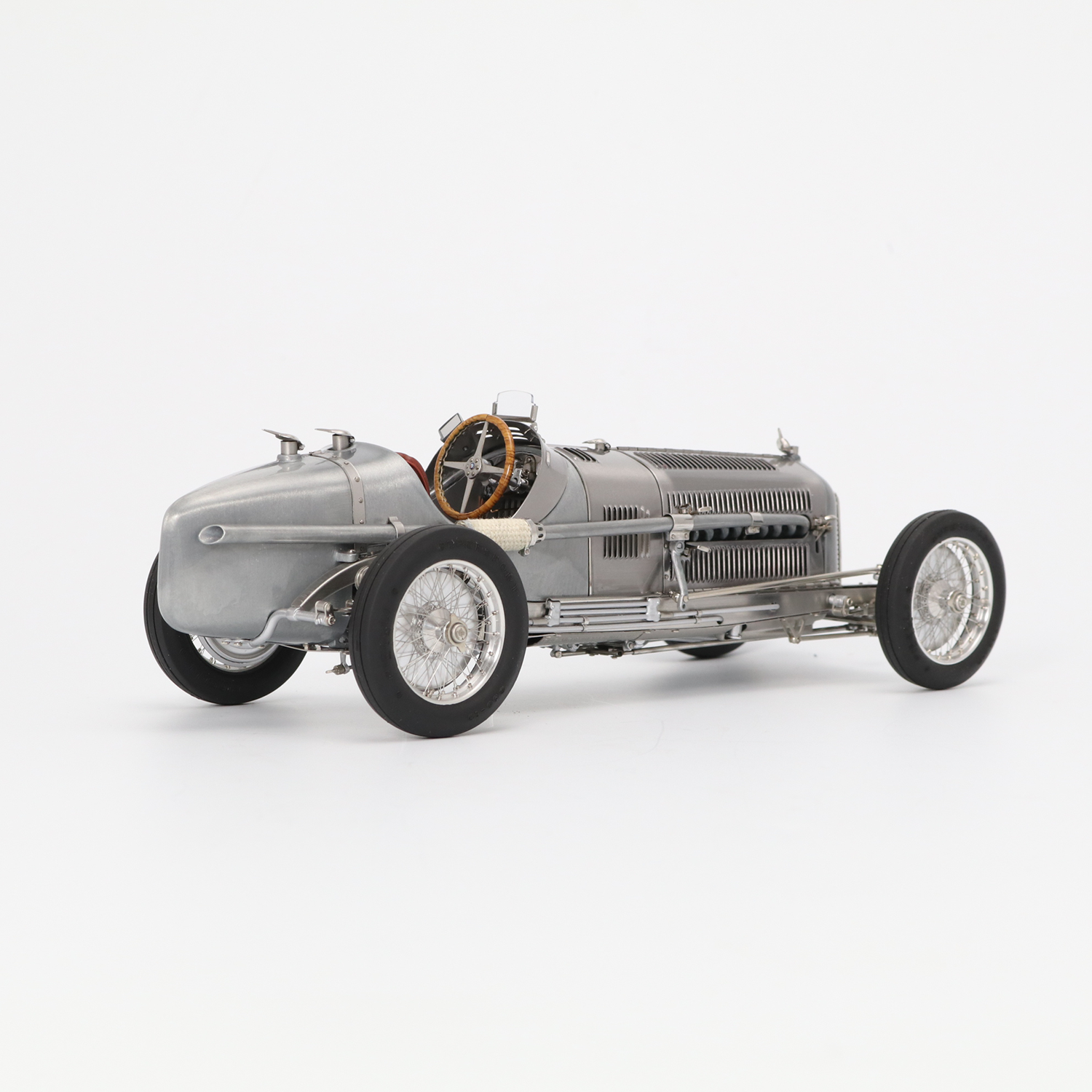 専用出品CMC 1/18 ブガッティ 57SC コルシカ1938 M-106 CMC 1:18 ブガッティ 57 SC コルシカ島 ロードスター 年 1938