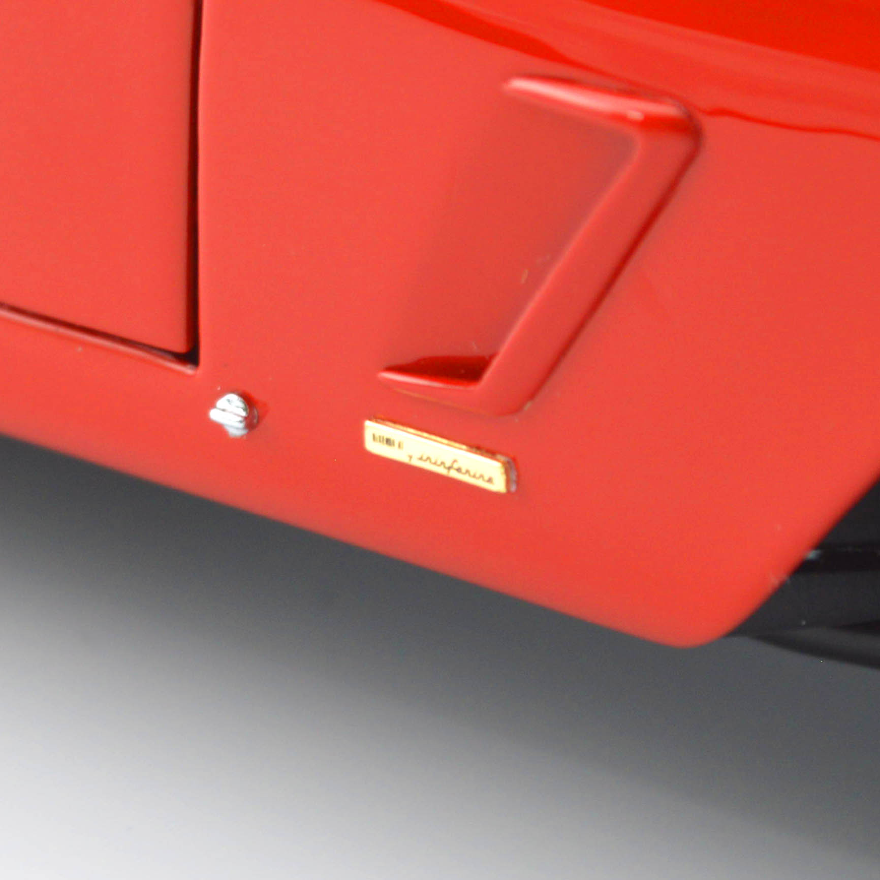 CMC 1/18 Ferrari 250GT Berlinettaイメージ8