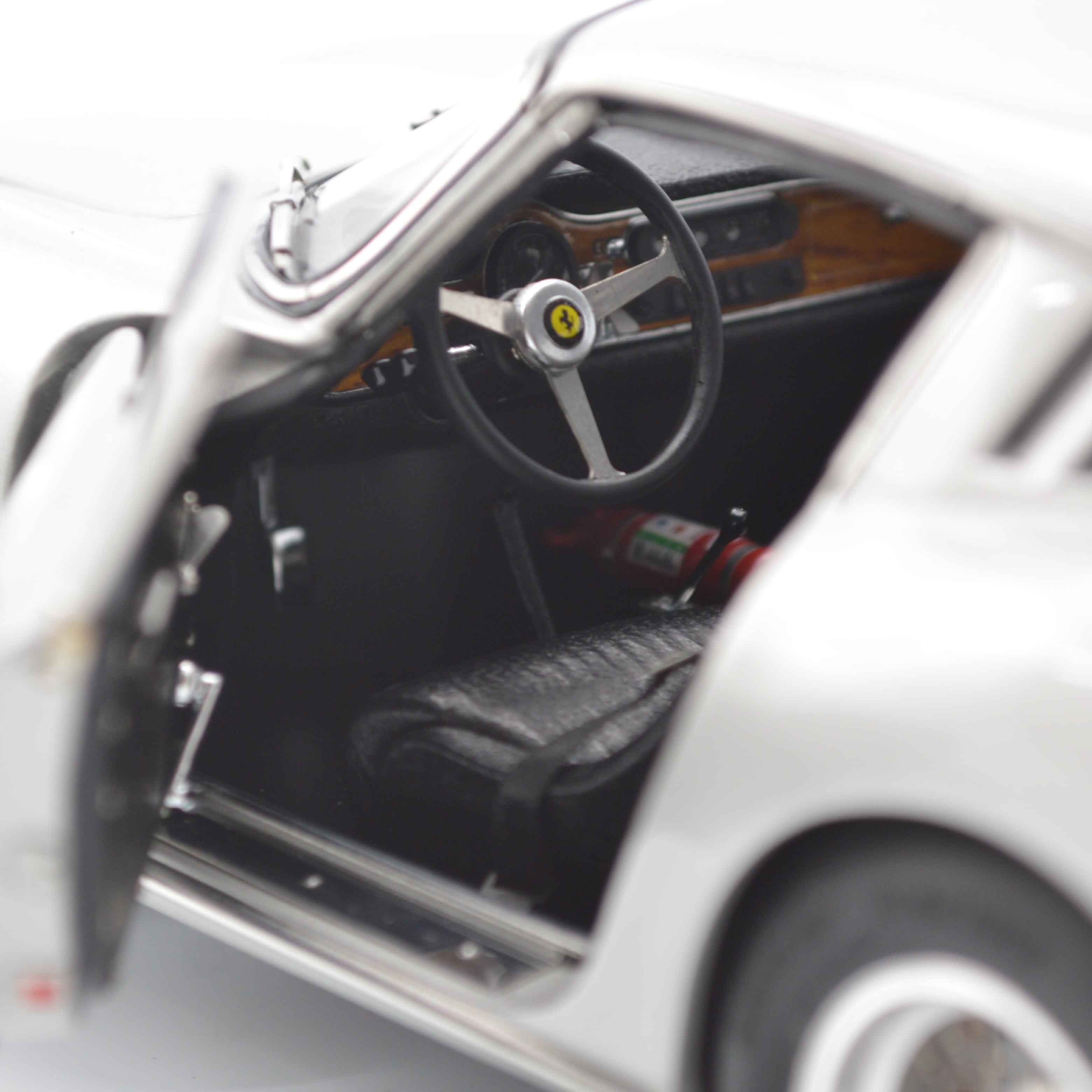 CMC 1/18 Ferrari 275GTB Cイメージ7