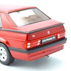 1/18 Alfa Romeo 75サムネイル4